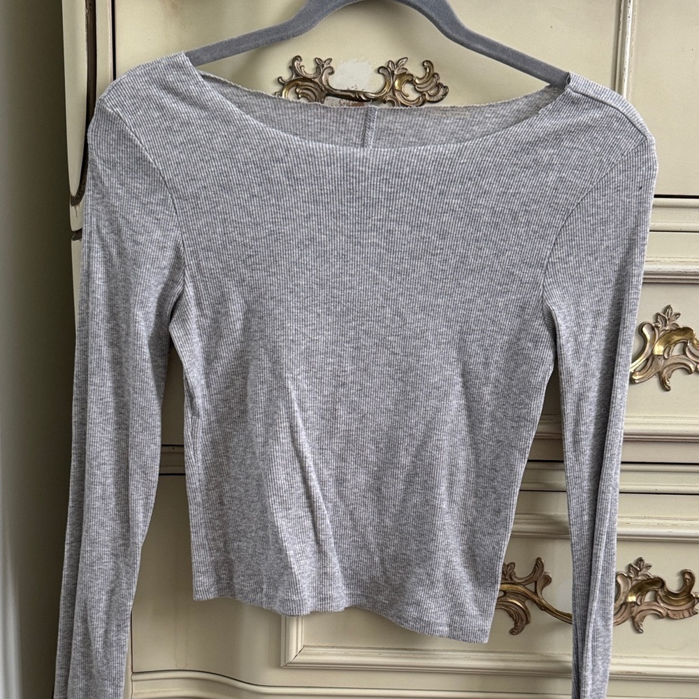 American Eagle Outfitters Gray Ribbed Long Sleeve Top